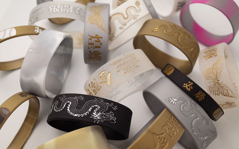 金色・銀色ラバーバンド