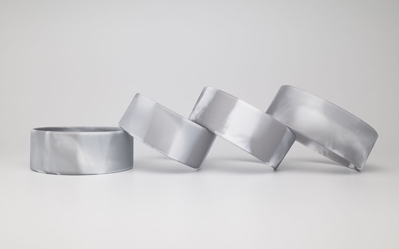 金色＋クリーム色のマーブル