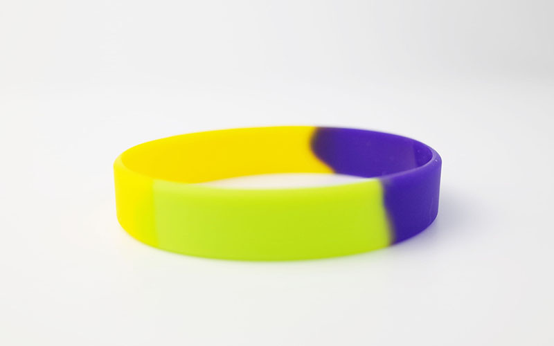 3色の色分けシリコンリストバンド