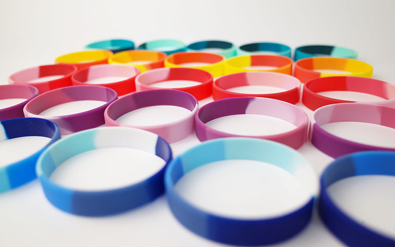 カラフルなトーン加工ラバーバンド